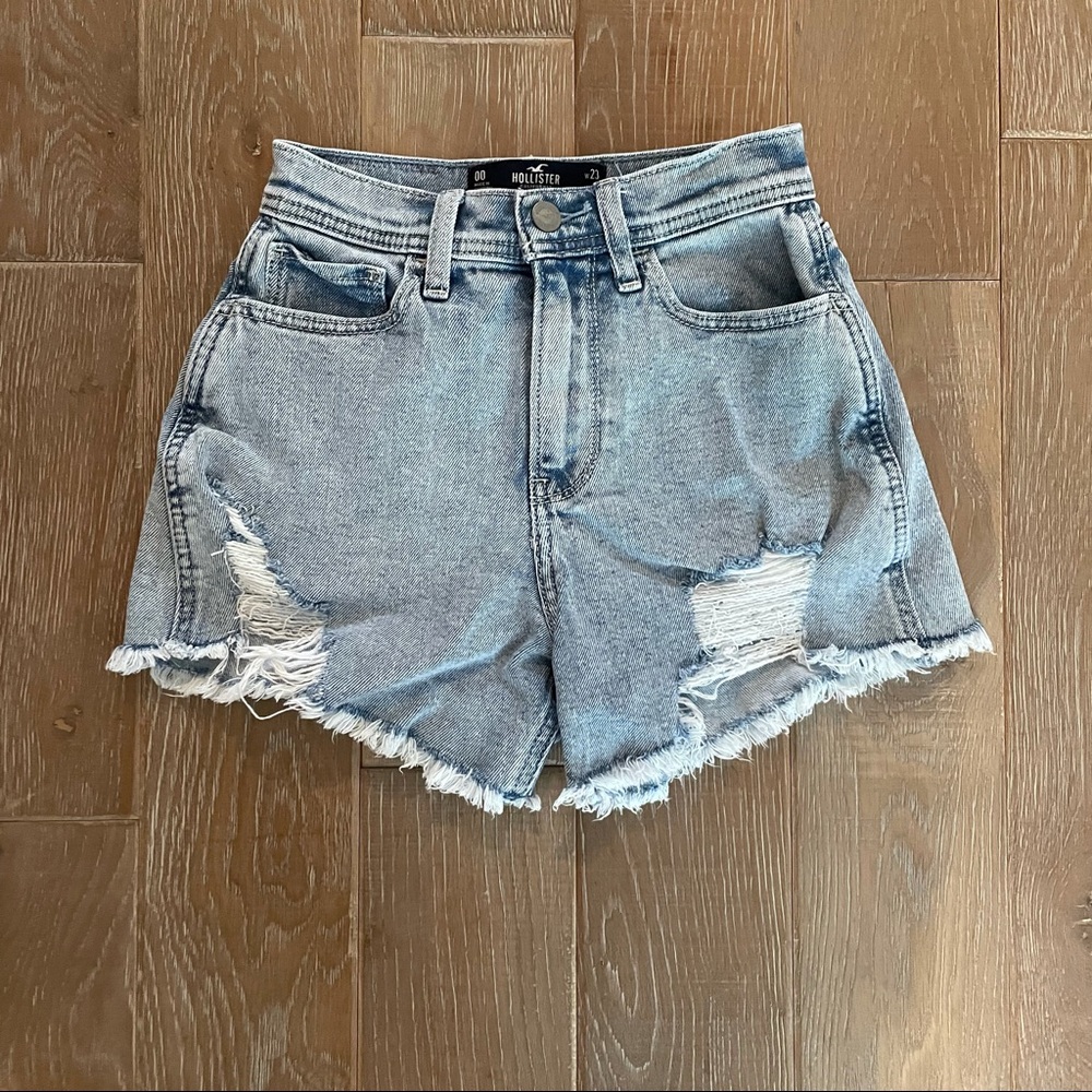 Hollister High-Rise Vintage Distressed Jean Shorts